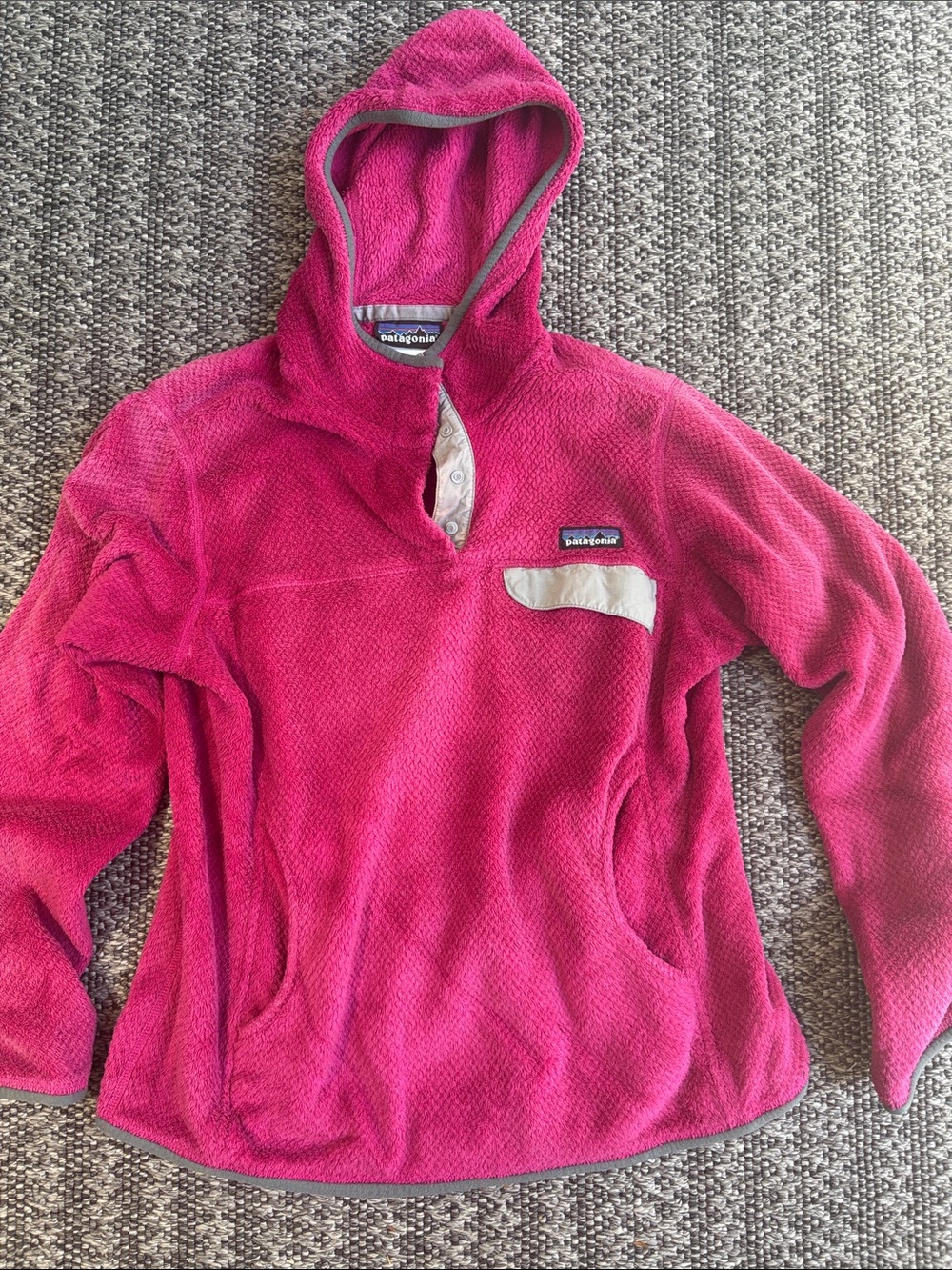 Patagonia Bright Pink Hooded Fleece Pullover